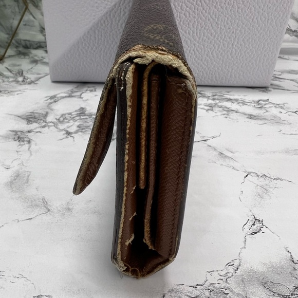 COPY - Authentic Louis Vuitton Brown Monogram Canvas Vintage (portefeuille) Ful… - Picture 4 of 11